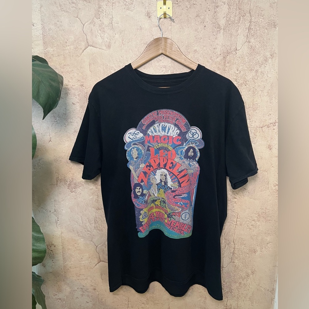 Black Led Zeppelin Graphic T-Shirt
